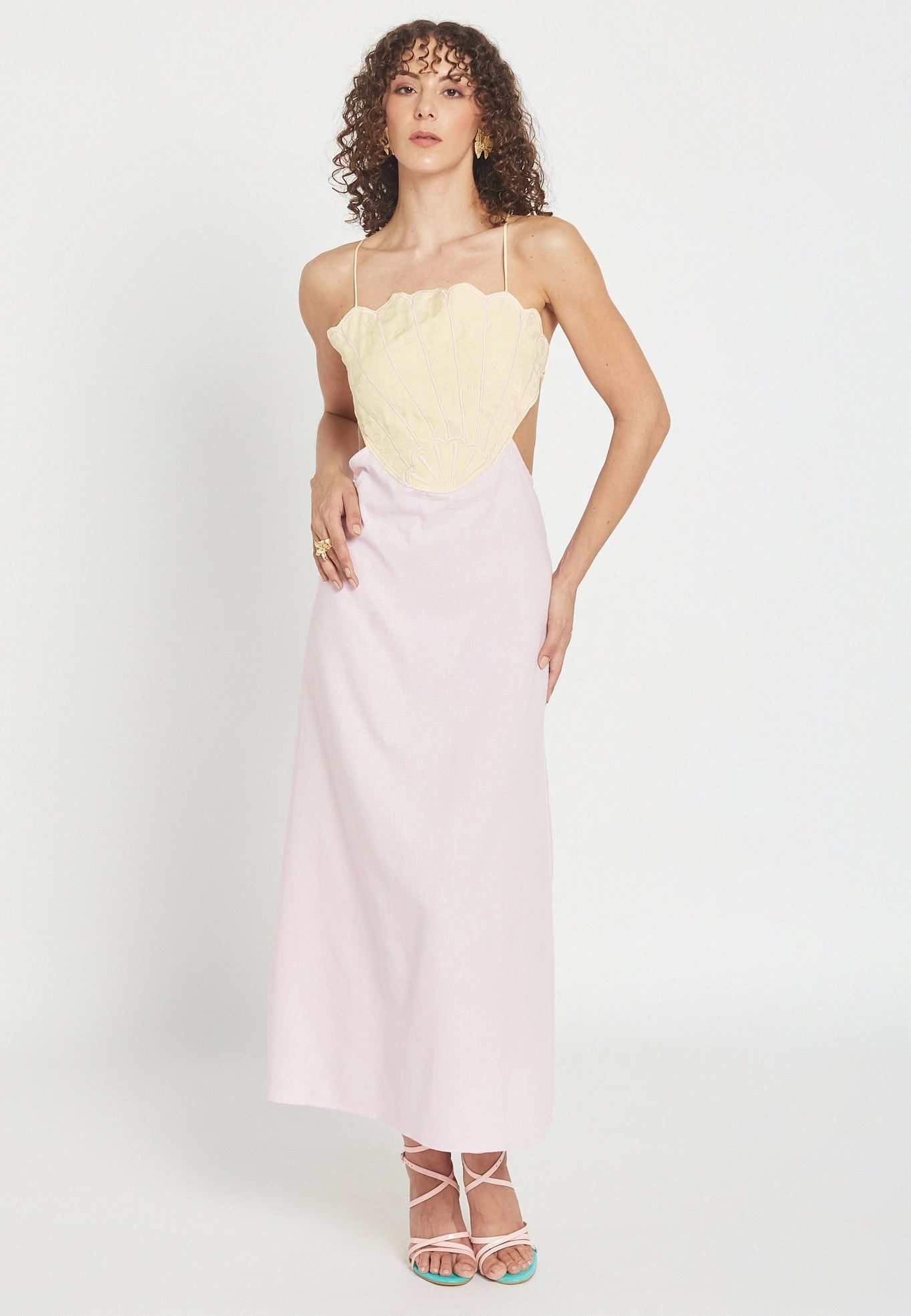 Vestido Rosa Shellina
